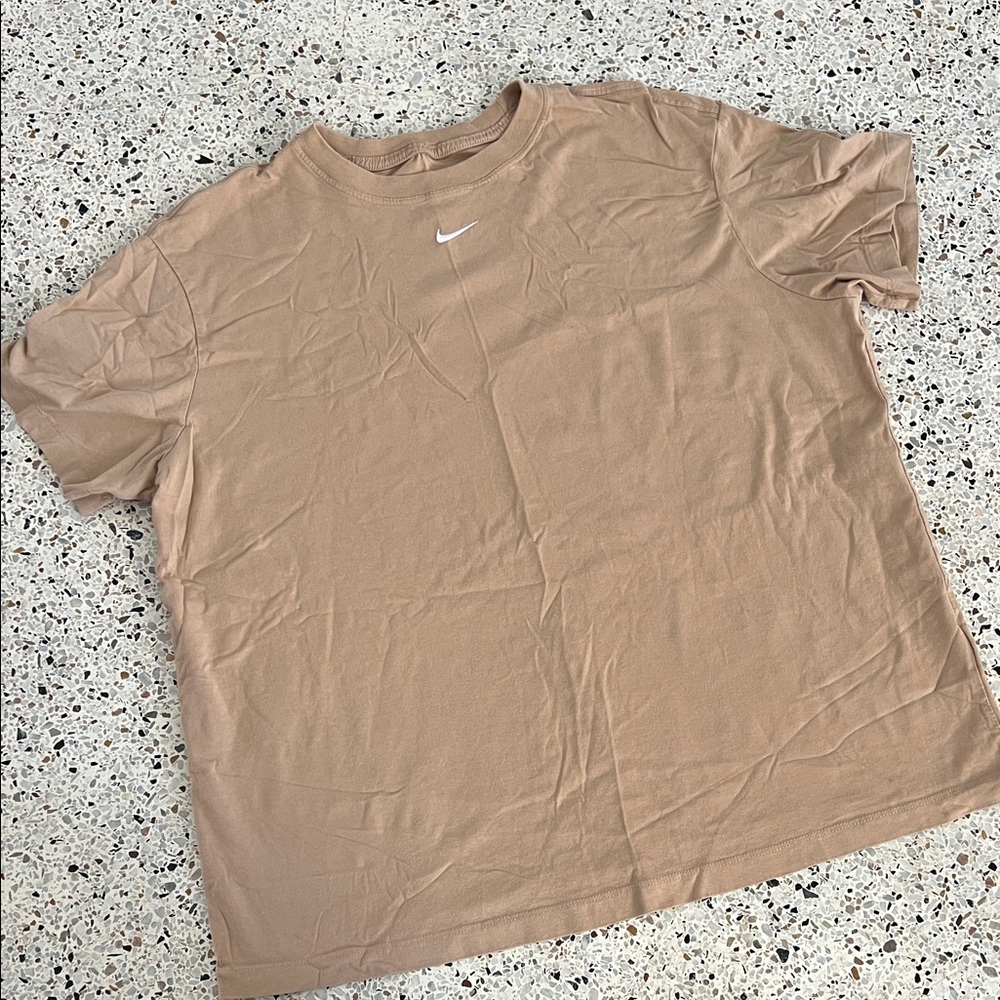 Women’s Tan The Nike Tee Loose Fit